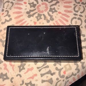 MAC eyeshadow palette